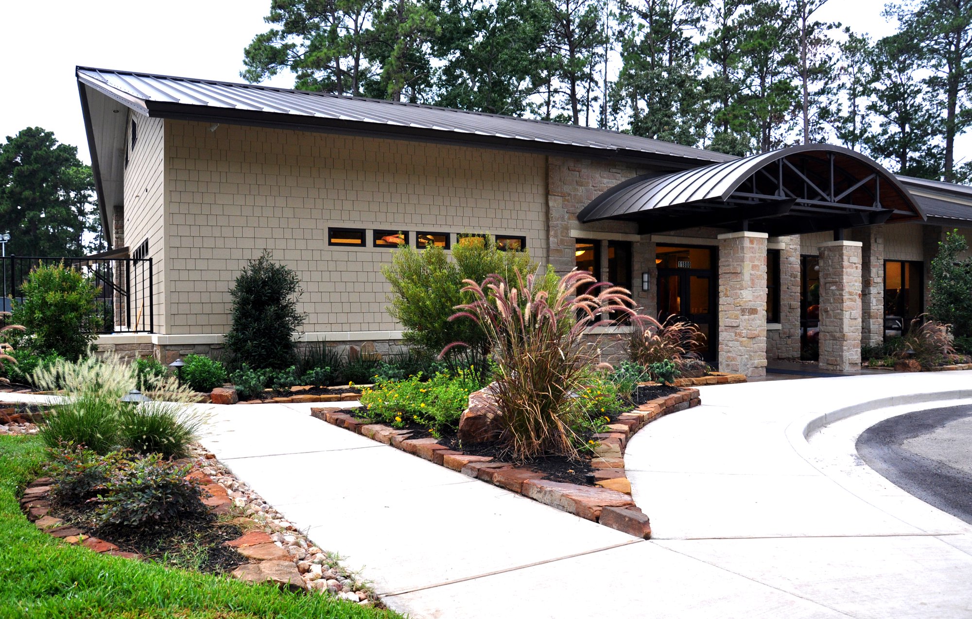 ENTRY-LANDSCAPING-01